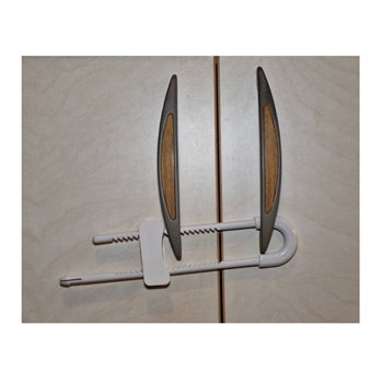 قفل درکابینت  و کمد هایی که دستگیره عمودی دارند. بسته  2 عددی .کد N9378-2CWW